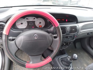 Renault Mégane COUPÉ 1.4 16V AKCE CENA 2001