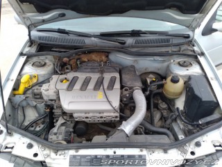 Renault Mégane COUPÉ 1.4 16V AKCE CENA 2001