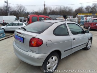 Renault Mégane COUPÉ 1.4 16V AKCE CENA 2001
