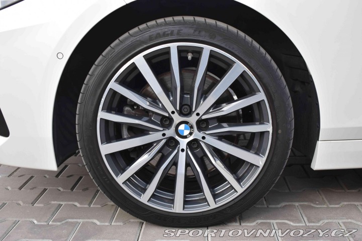 BMW 2 220d xDrive REZERVACE 2021