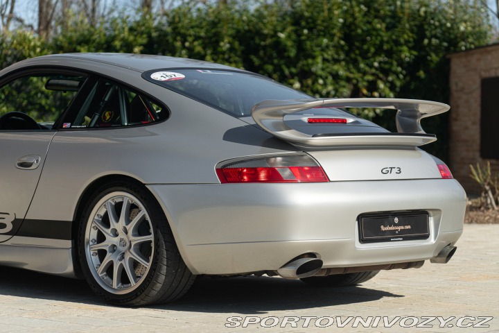 Porsche 911 996 (911) GT3 2000