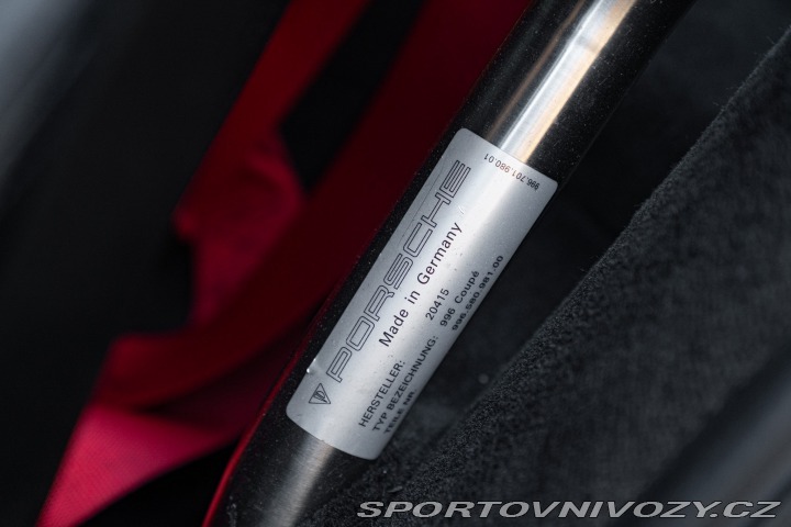 Porsche 911 996 (911) GT3 2000