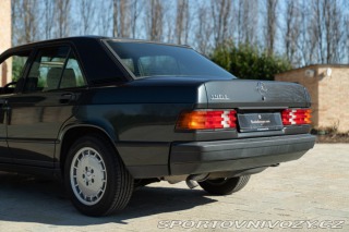 Mercedes-Benz E 190 E 1988