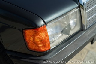 Mercedes-Benz E 190 E 1988