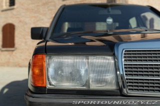 Mercedes-Benz E 190 E 1988