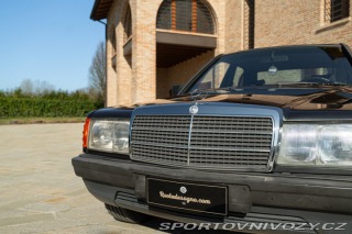 Mercedes-Benz E 190 E 1988