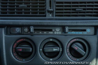 Mercedes-Benz E 190 E 1988