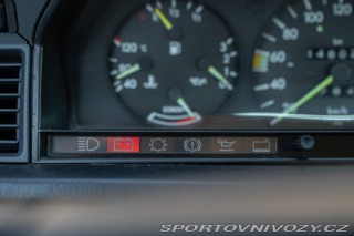 Mercedes-Benz E 190 E 1988