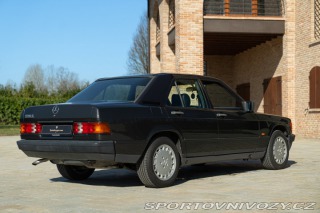 Mercedes-Benz E 190 E 1988