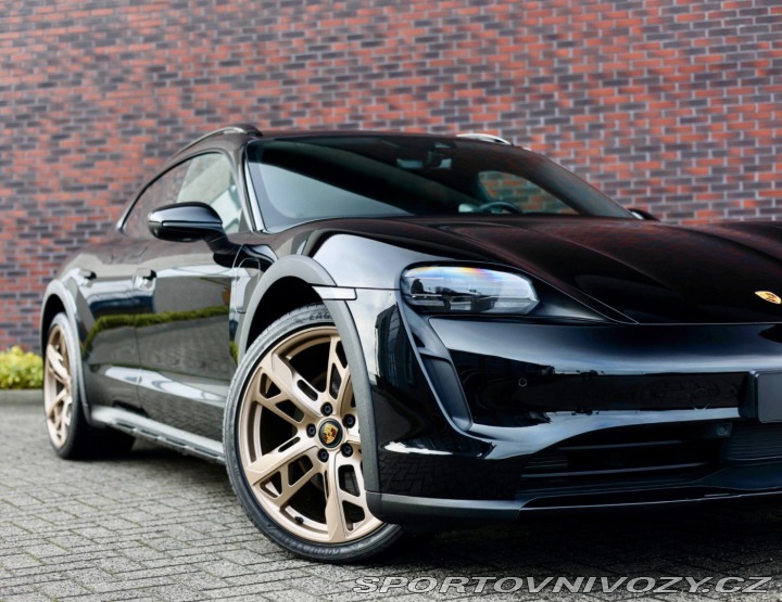 Porsche Taycan Cross Turismo 4 *Pasažie 2022
