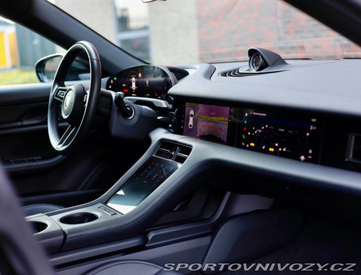 Porsche Taycan Cross Turismo 4 *Pasažie 2022