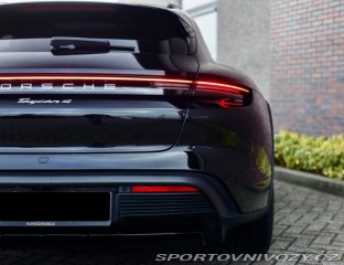 Porsche Taycan Cross Turismo 4 *Pasažie 2022