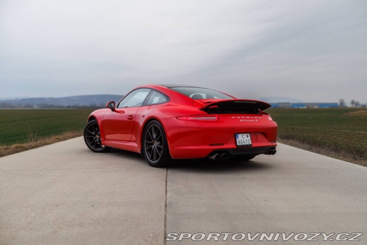 Porsche 911 Carrera S PDK 2013
