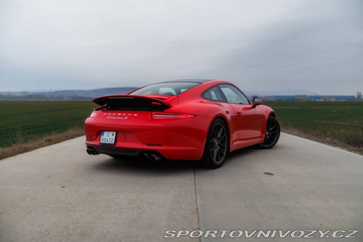 Porsche 911 Carrera S PDK 2013