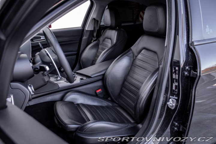 Alfa Romeo Giulia 2.0TBi MultiAir 200k AT 2018