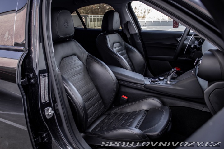 Alfa Romeo Giulia 2.0TBi MultiAir 200k AT 2018