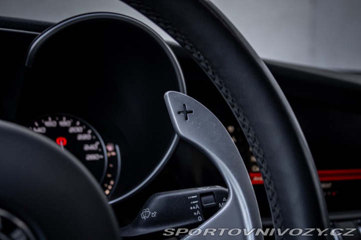 Alfa Romeo Giulia 2.0TBi MultiAir 200k AT 2018
