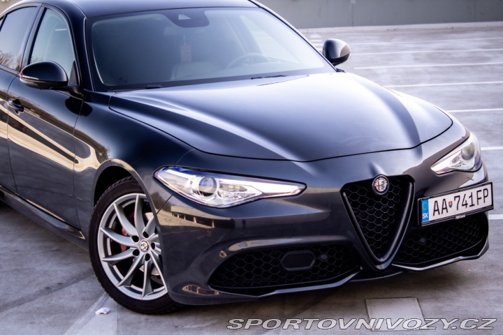 Alfa Romeo Giulia 2.0TBi MultiAir 200k AT 2018