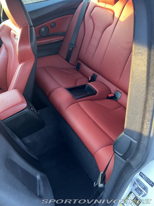 BMW M4 2015