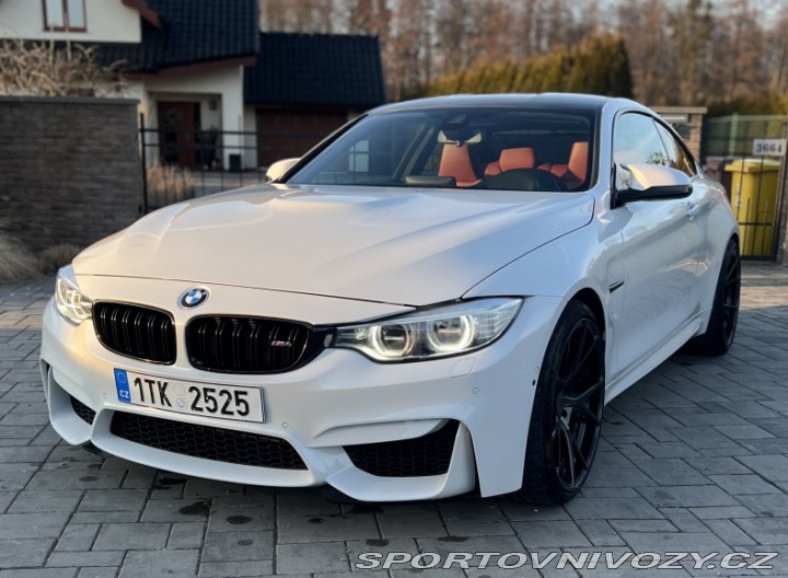 BMW M4 2015