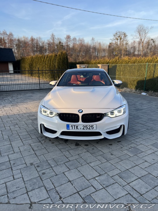 BMW M4 2015