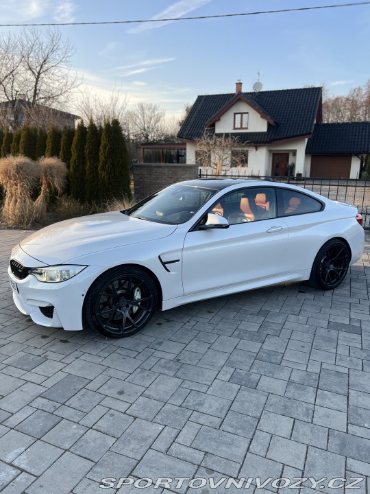 BMW M4 2015