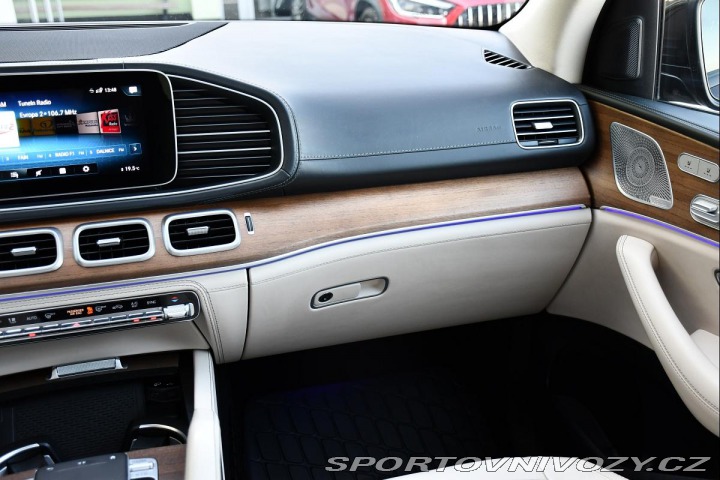 Mercedes-Benz Ostatní modely GLE 53 AMG 4MATIC+PANO K360°Č 2020