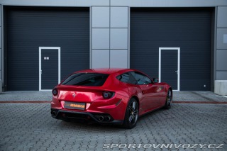 Ferrari FF 6.3l V12 4x4 486kW TOP 2012