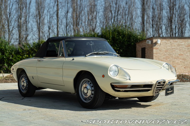 Alfa Romeo Spider 1750 VELOCE OSSO DI SEPPIA 1969