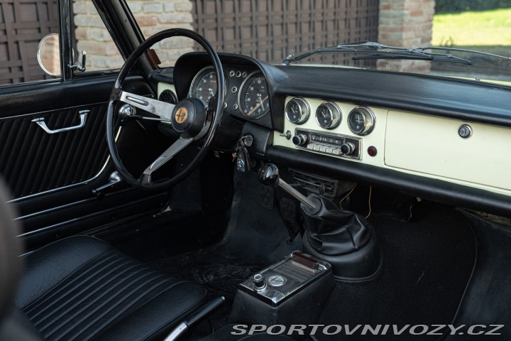 Alfa Romeo Spider 1750 VELOCE OSSO DI SEPPIA 1969
