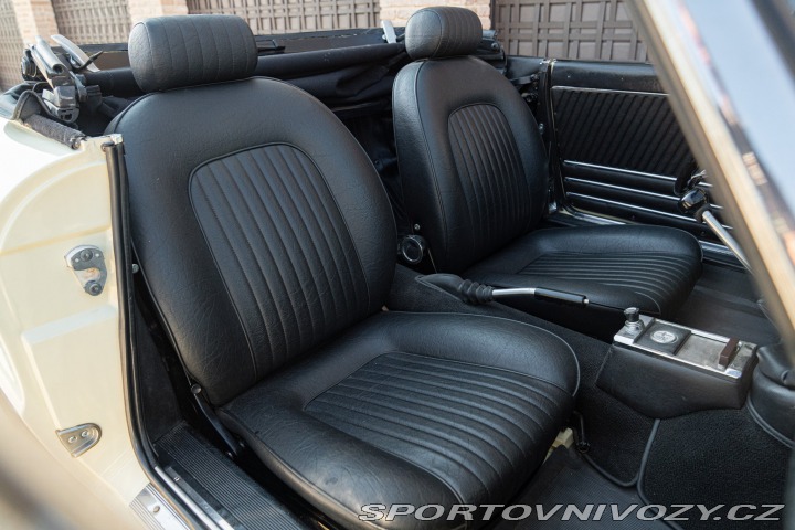 Alfa Romeo Spider 1750 VELOCE OSSO DI SEPPIA 1969