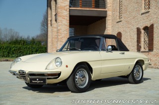 Alfa Romeo Spider 1750 VELOCE OSSO DI SEPPIA 1969