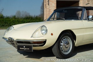 Alfa Romeo Spider 1750 VELOCE OSSO DI SEPPIA 1969