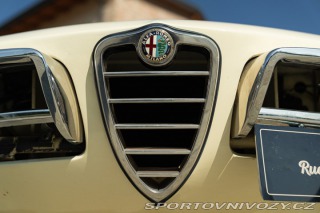 Alfa Romeo Spider 1750 VELOCE OSSO DI SEPPIA 1969