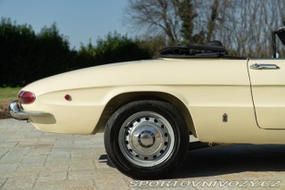 Alfa Romeo Spider 1750 VELOCE OSSO DI SEPPIA 1969