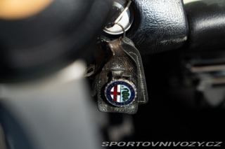 Alfa Romeo Spider 1750 VELOCE OSSO DI SEPPIA 1969