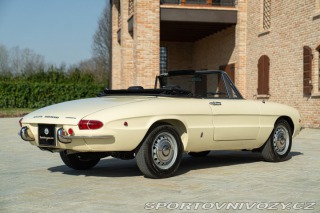 Alfa Romeo Spider 1750 VELOCE OSSO DI SEPPIA 1969