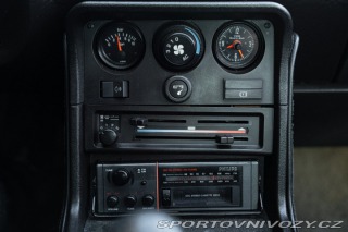 Porsche 924  1983