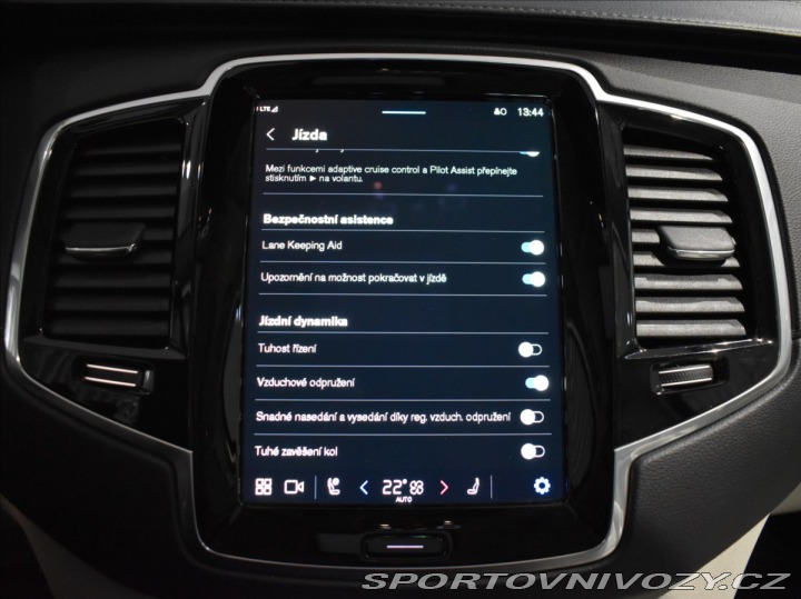 Volvo Ostatní modely XC90 2,0 B6 AWD Plus vzduch,pa 2022