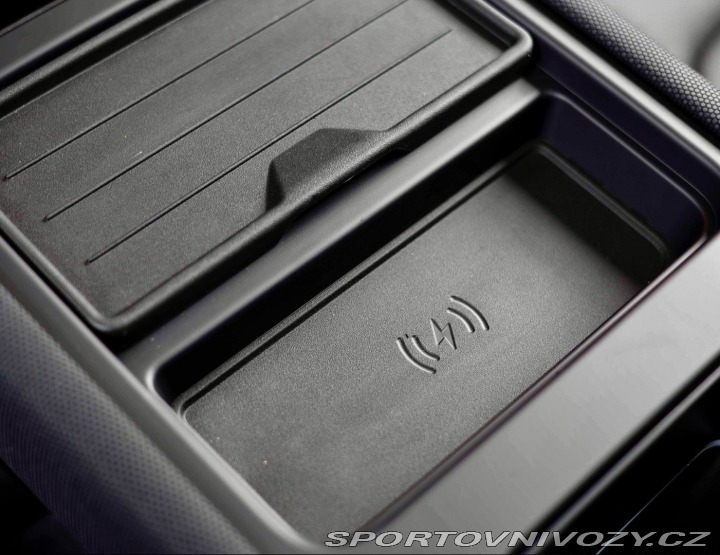 Ostatní značky Ostatní modely Land Rover Defender P400e X-Dynamic HSE *Pan 2023