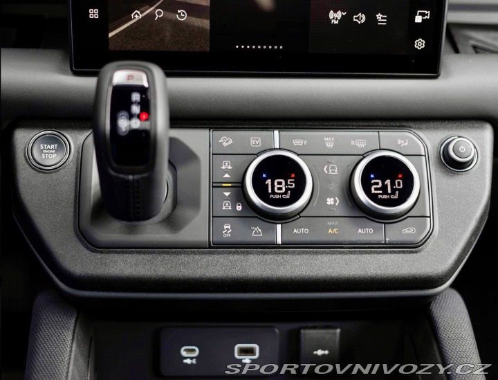 Ostatní značky Ostatní modely Land Rover Defender P400e X-Dynamic HSE *Pan 2023