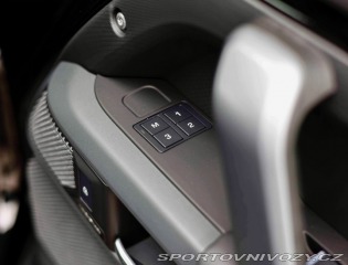 Ostatní značky Ostatní modely Land Rover Defender  P400e X-Dynamic HSE *Pan 2023