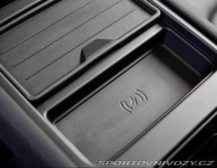 Ostatní značky Ostatní modely Land Rover Defender  P400e X-Dynamic HSE *Pan 2023