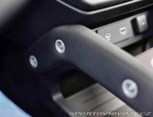 Ostatní značky Ostatní modely Land Rover Defender  P400e X-Dynamic HSE *Pan 2023