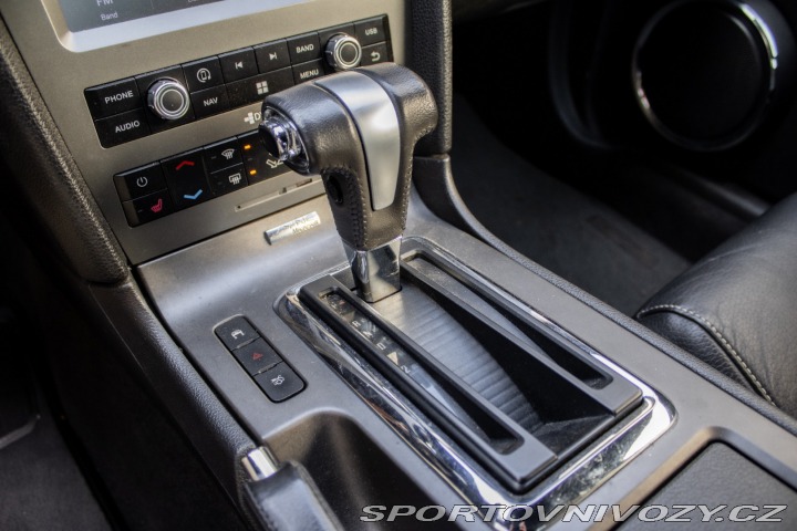 Ford Mustang Coupé 5.0 V8 307 kW / Au 2011