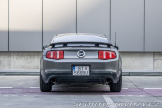 Ford Mustang Coupé 5.0 V8 307 kW / Au 2011