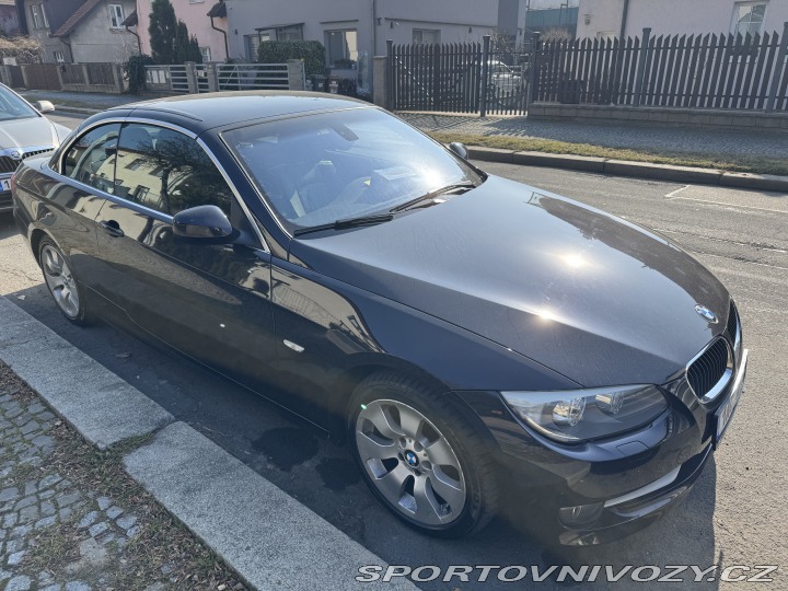 BMW 3 320i 2011