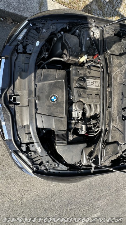 BMW 3 320i 2011