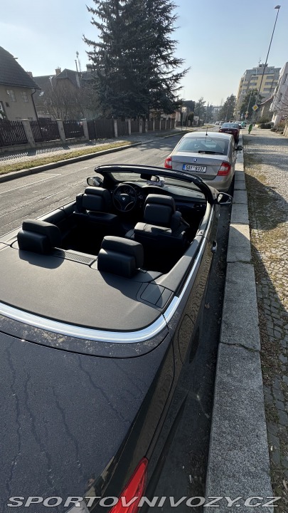 BMW 3 320i 2011