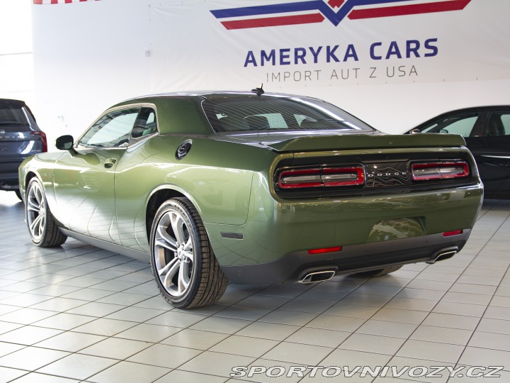 Dodge Challenger GT 2022